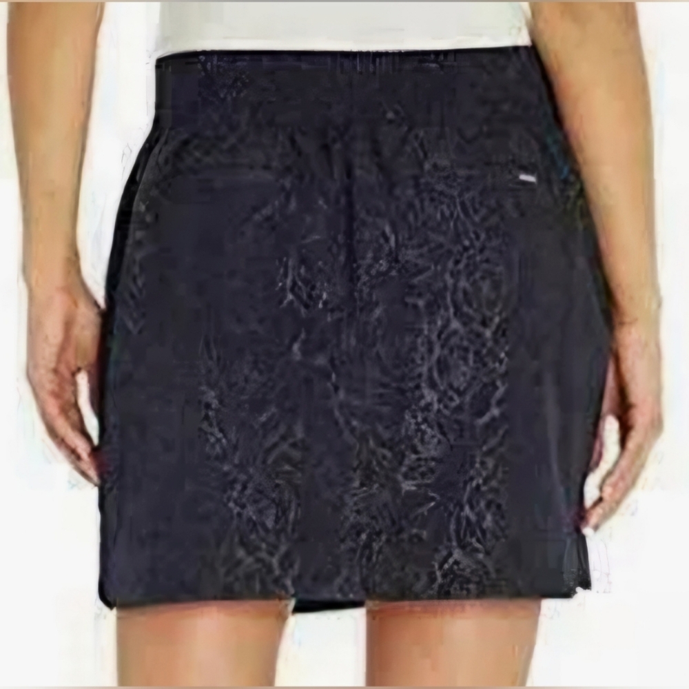 Orvis Dark Blue Patterned Skort - image 3